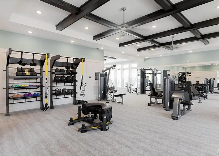 Complete Apartment ,10 Min To Parks Pets Allowed, Resort-Style Amenities