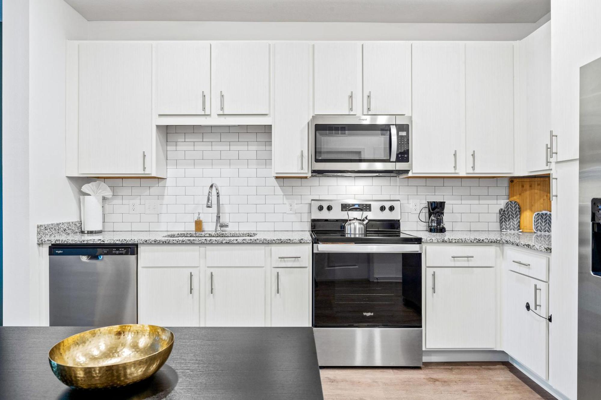 Appartement Complete ,10 Min To Parks Pets Allowed, Resort-style Amenities Orlando